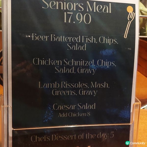 西冷300g🥩👍😋🍷🍟🥗