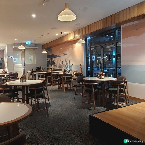 西冷300g🥩👍😋🍷🍟🥗