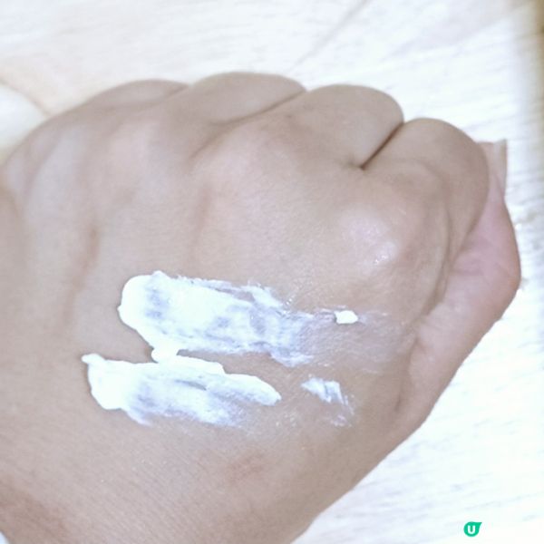 水亮淨肌✨ 海泥磨砂面膜 深層清潔、控油及去角質1take過