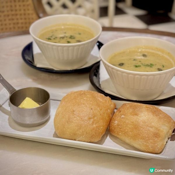 品嚐法式特色海鮮拼盤點心套餐