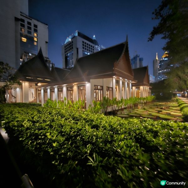 Bangkok Lumphini MRT station 直...