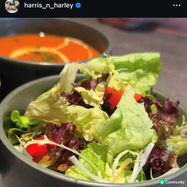 銅鑼灣新發現！🎧🎶 黑膠唱片主題餐廳，食嘢又打卡！🤩