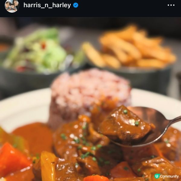 銅鑼灣新發現！🎧🎶 黑膠唱片主題餐廳，食嘢又打卡！🤩