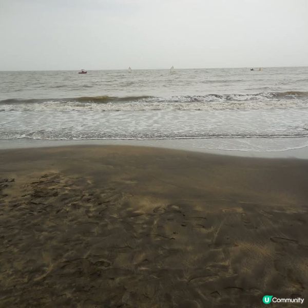 遊黑沙海灘🏖