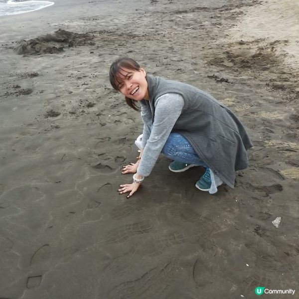 遊黑沙海灘🏖