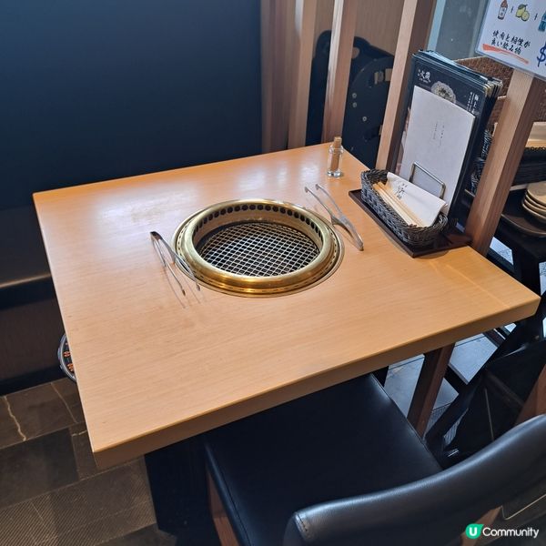 燒肉控必試🔥 黎到唔仿試下呢間燒肉！午餐抵食到爆，百幾