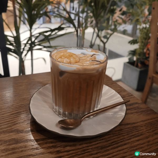 人氣西班牙餐廳，經常爆滿，記得提前 book 枱。餐廳有二人...