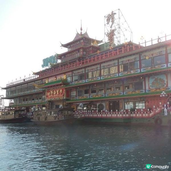 Floating Restaurant🚢😋🍽珍寶海鮮舫
