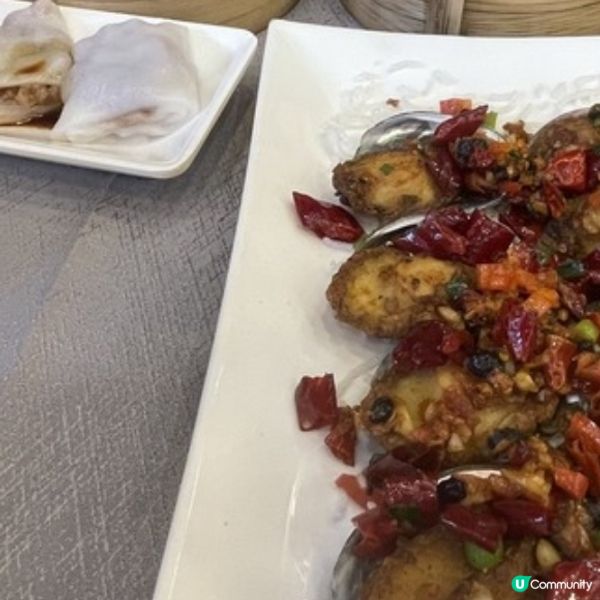 漫步中大校園和文物館 休閒半天遊