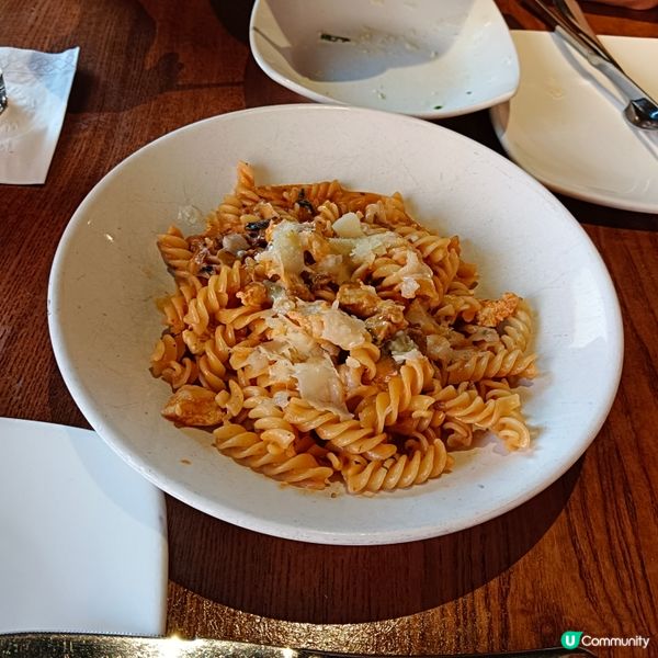 Lunch@California pizza kitchen