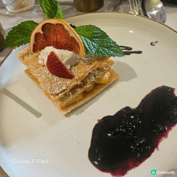 參加咗牛威朋友的婚宴 , 位於銅鑼灣某一間餐廳 , 覺得食物...