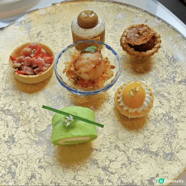 香港其實亦有很多地方有很好的港式美食，如九龍塘南山村，將軍澳...