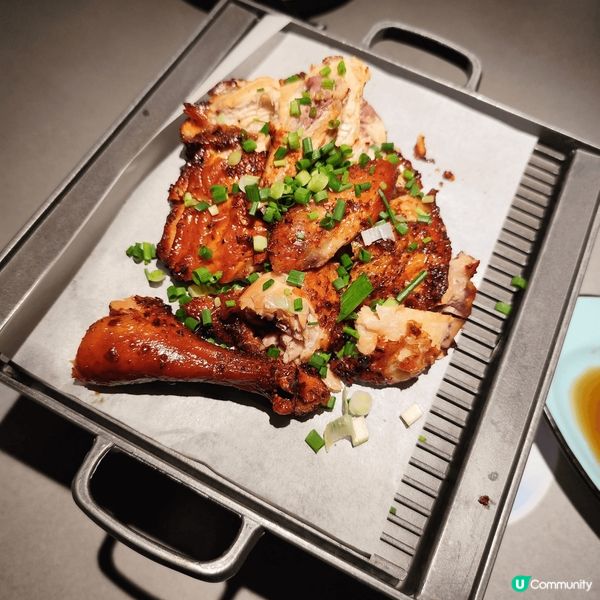 香港其實亦有很多地方有很好的港式美食，如九龍塘南山村，將軍澳...