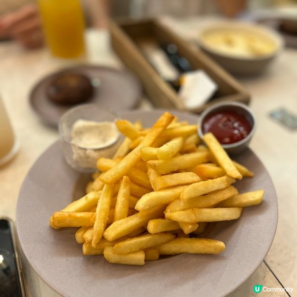 尖沙咀高質Cafe生日飯 🥳🎂抵食性價比高🫶