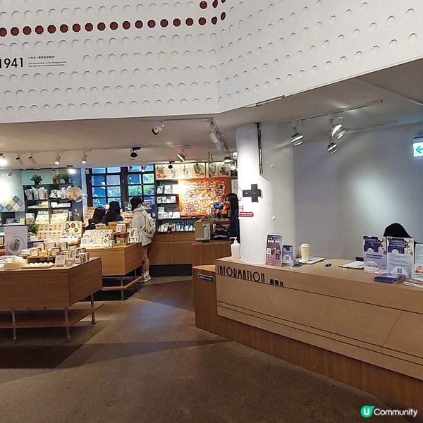 台北西門町熱門打卡點～西門紅樓☕️📸