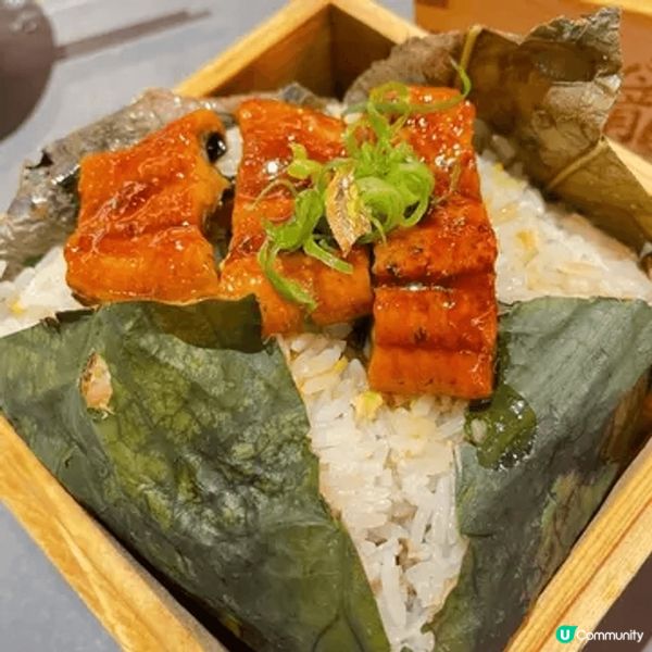 今次同爸爸媽媽一齊嚟到觀塘有特色嘅點心店「龍點心」。每款點心...