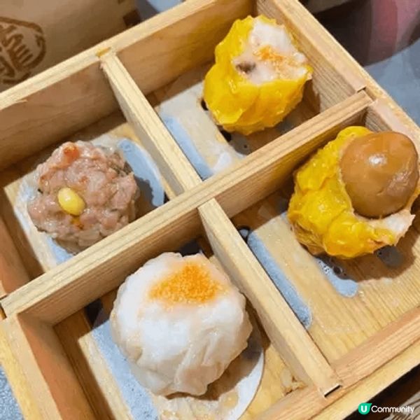 今次同爸爸媽媽一齊嚟到觀塘有特色嘅點心店「龍點心」。每款點心...