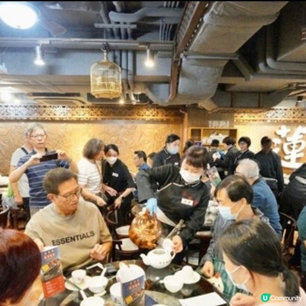 蓮香樓尖沙咀分店昨天開幕 