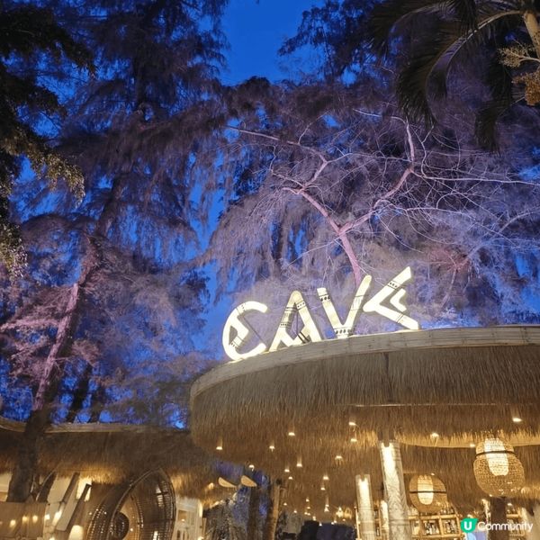 喺曼谷見到嘅日落真係靚得太過份！🌅 搞到我忍唔住停低腳步，享...