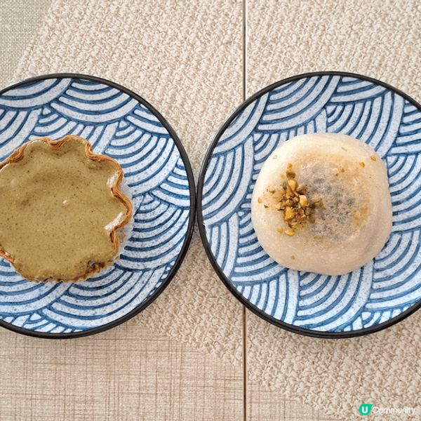 路過佐敦嘉多娜餅店，打算買開心果燒餅，剛好遇到開心果流心撻出...