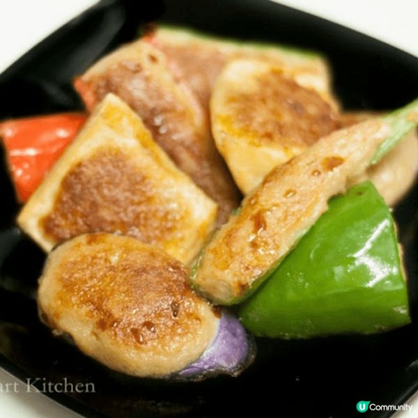 煎釀三寶包羅萬有，釀尖椒，釀矮瓜，釀豆腐是我心中至愛，將魚肉...