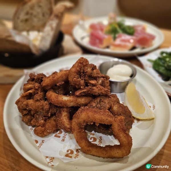 多款Tapas 餸酒一流