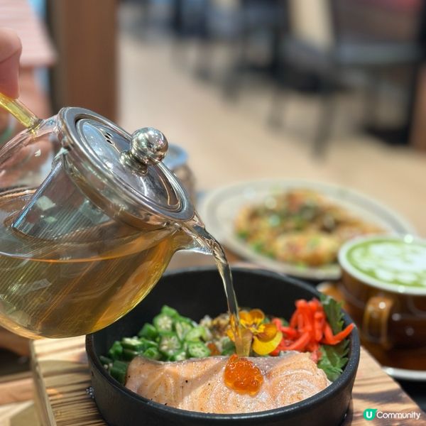 係旺角T.O.P.食Lunch揀左地下呢間Couch Clu...