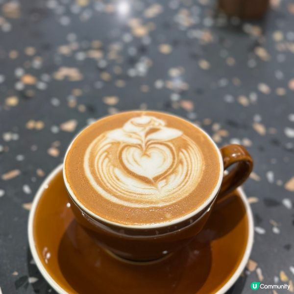 係旺角T.O.P.食Lunch揀左地下呢間Couch Clu...