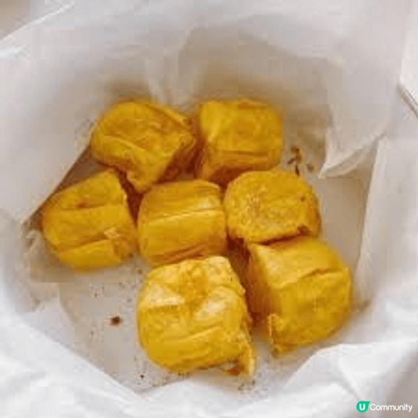 炸燒賣即叫即炸，外脆內軟，入面煙煙韌韌，口感特別，越食越滋味...