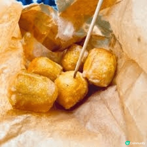 炸燒賣即叫即炸，外脆內軟，入面煙煙韌韌，口感特別，越食越滋味...