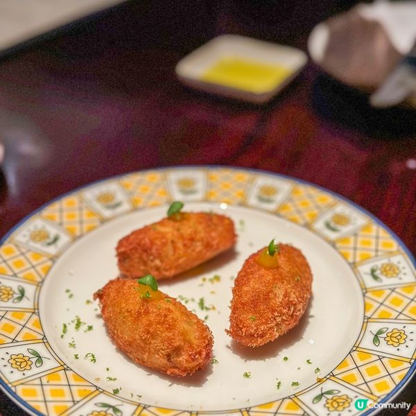 大館Catina晚餐🎂網上見到有Restaurant Wee...