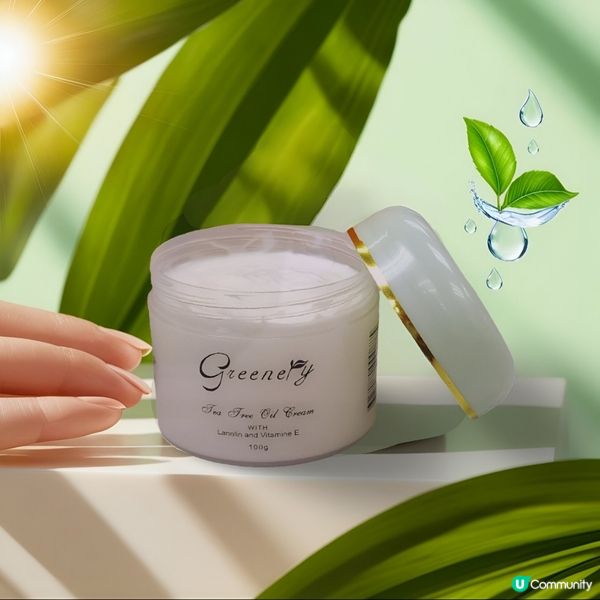 夏日必備茶樹精油面霜 🌿  
清爽透氣，告別油光痘痘！