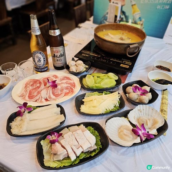 濃郁滋味原隻雞煲花膠湯