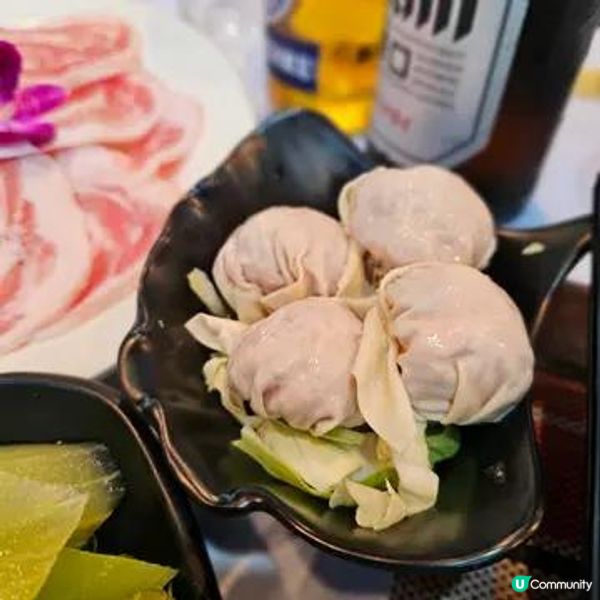 濃郁滋味原隻雞煲花膠湯