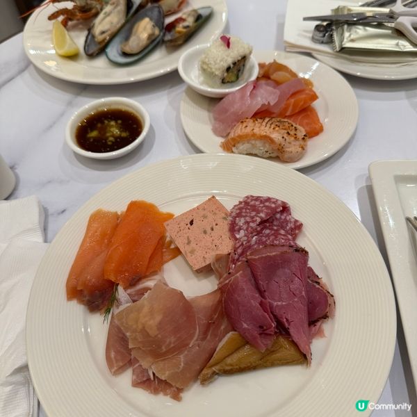 六國酒店自助餐 Le Menu | 限時54折|龍蝦扣鮑魚片...