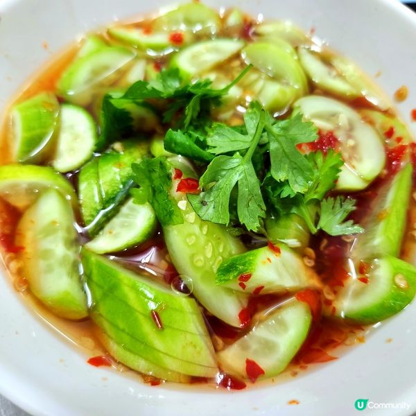 憑著一煲酸辣公仔麵熱爆曼谷，超長人龍米芝蓮街頭名店