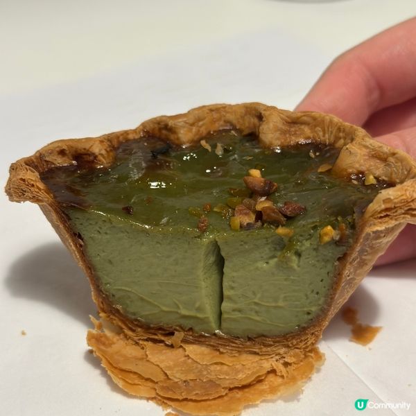Hashtag b開心果千層撻🤤層次分明超酥脆！😋