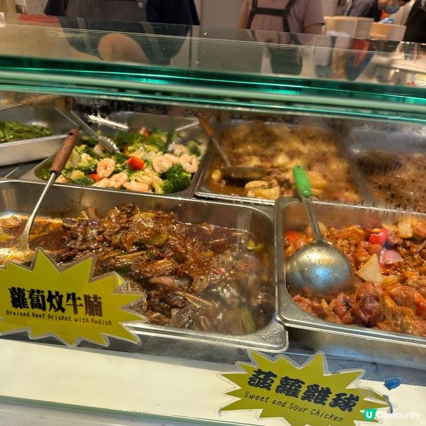 權發小廚兩餸飯，平靚正！😋 觀塘街坊至愛！