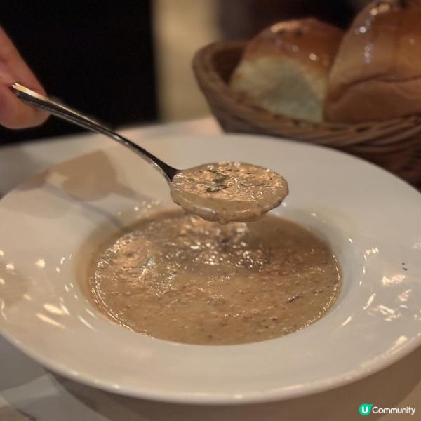 情調好氣氛樓上優質扒房西餐廳🌹