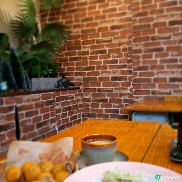 1.  觀塘校園風甜品🤤！士多啤梨冰+炸雞🍔！😋 #觀