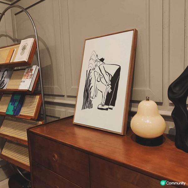 人氣工廈西餐廳，係觀塘成業工業大廈，估唔到入到嚟裝修幾靚，坐...