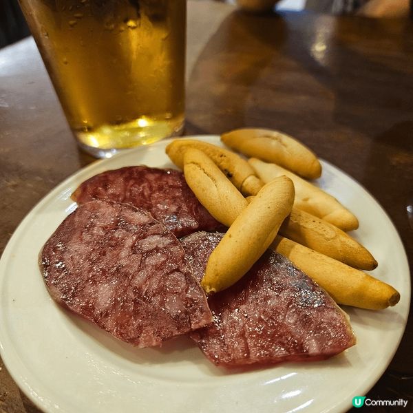 到西班牙旅遊，必吃的一定是墨汁海鲜飯、各式tapas 和西班...