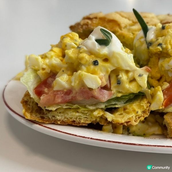 早餐之選~自製爆餡蛋沙律法包