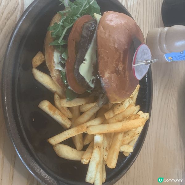 第一張係紐西蘭的牛肉 tartar （double tree...