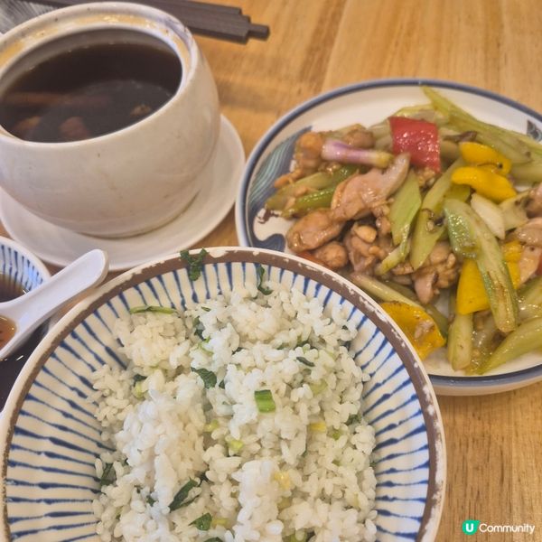 荃灣-平靚正的燉湯加荷葉籠仔飯