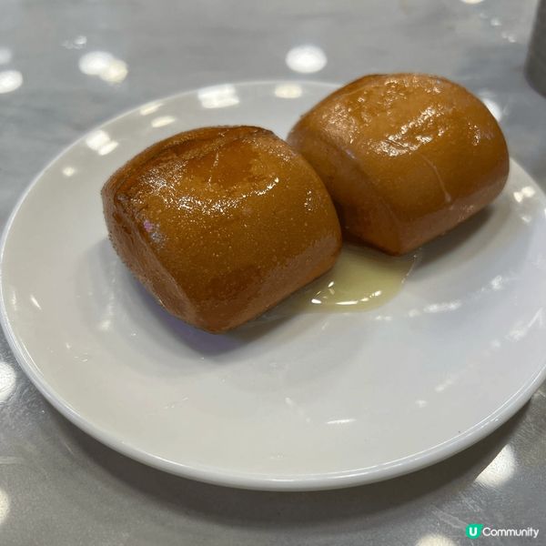 今日就同朋友去左至尊雲吞麵雞煲食放題