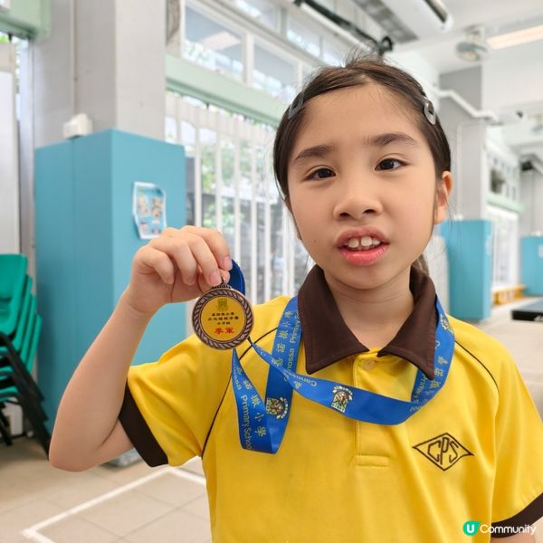 1.  雪嵐寶寶叻豬乒乓波比賽🥉！三年級完滿落幕🥳！