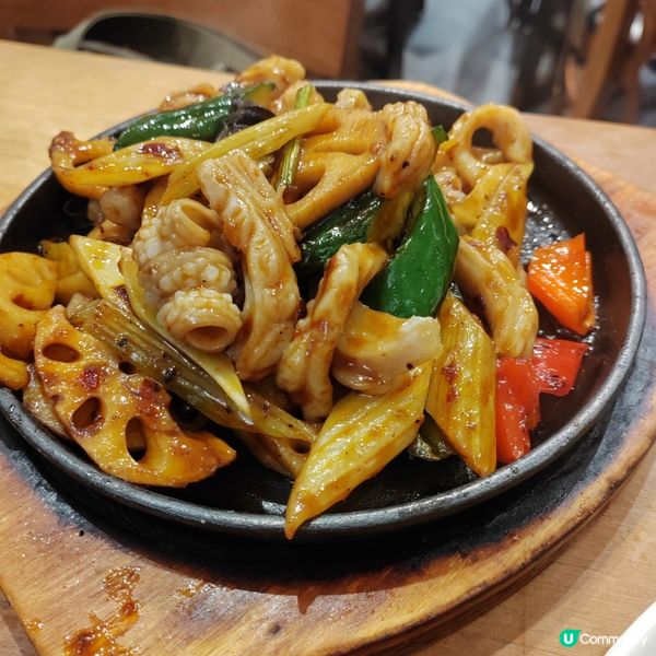 銅鑼灣大排檔鑊氣十足🍻大愛乾燒蝦油粉絲煲！