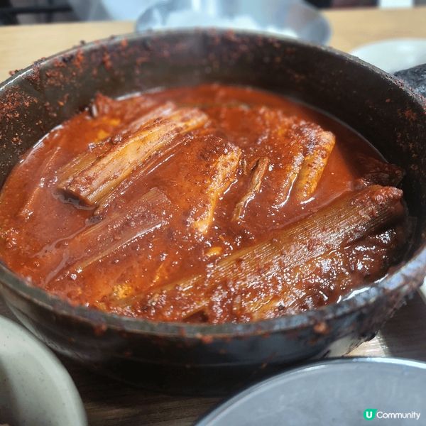 首爾南大門市場“”牙帶魚一條街/巷“”，必吃辣燉牙帶魚辣中帶...