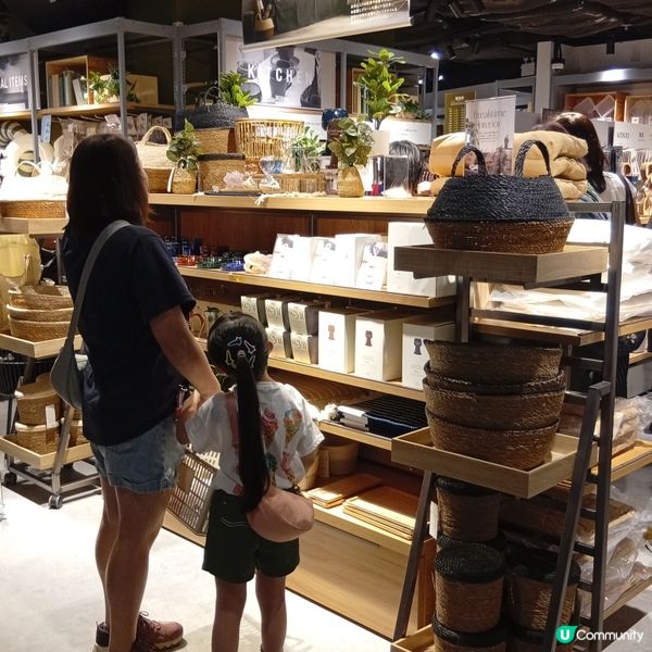 日本雜貨店旗艦店3COIND開幕盛況！🤩 掃貨啦！🛍️